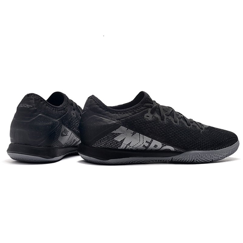 Latest football shoes Outdoor Professional Training Athletic Soccer Shoes Factory Wholesale men playing shoes for football