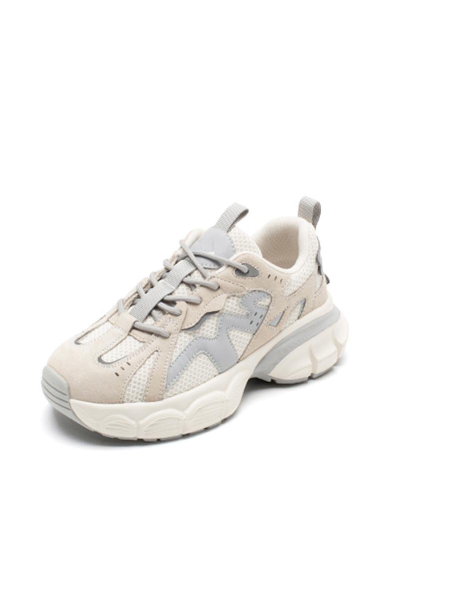 The new 2024 in the spring for old Rodmond's shoes and girls, with a thick bottom increase in retrospect and a small foot in the back