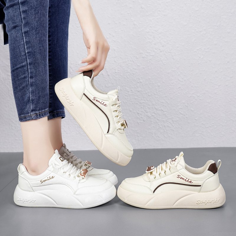 The new girls' shoes in the fall of 2024, they're not worn out