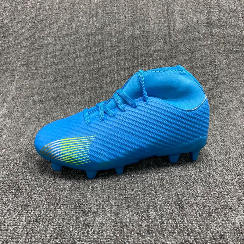 Mammon Spot Newest Men Sport Shoes Soccer Used Shoes Football Boots Original Foot Ball Shoes