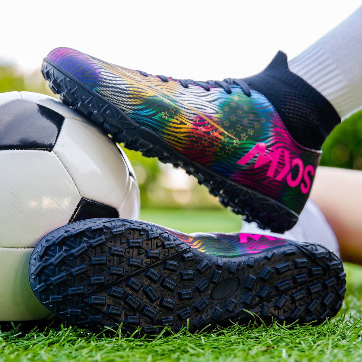 High quality factory customized hot selling long nail broken nail anti slip football shoes customized football shoes popular