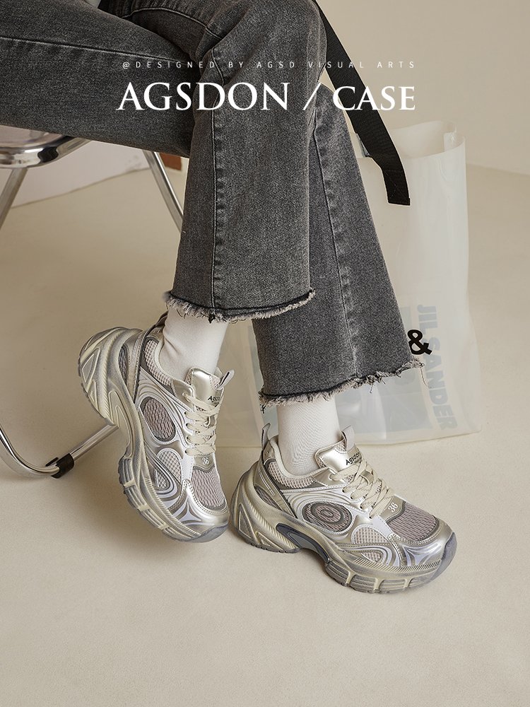 OLD LION'S GOT 2024 NEW SPRING, AUTUMN AND WINTER SNEAKERS ON TOP OF THE MOUNTAIN GIRL
