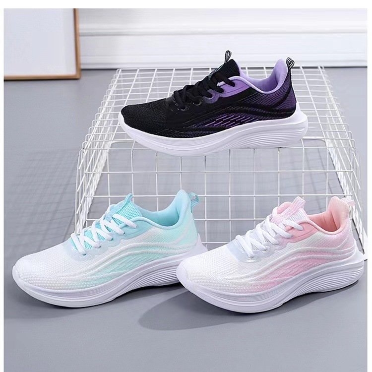 A new soft-depressed jogging shoes in the autumn of 2024