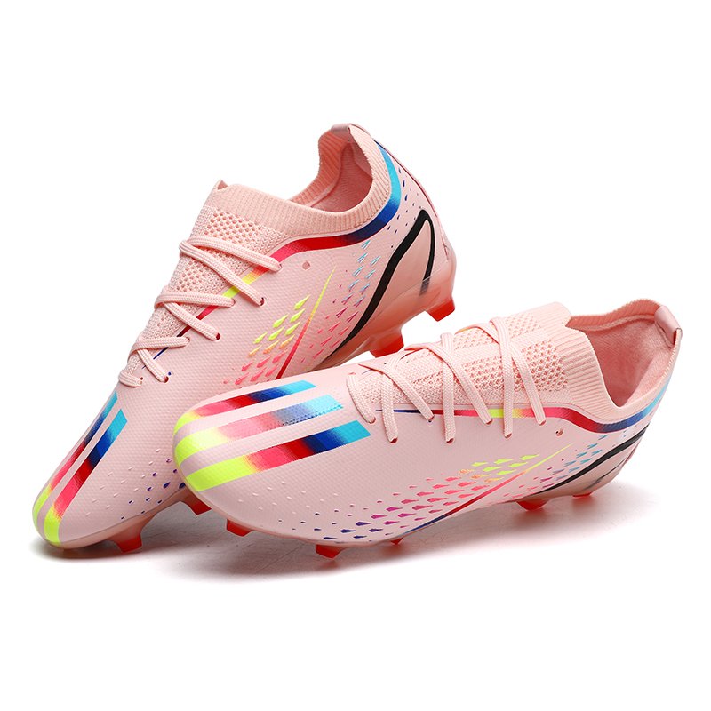 2023 Most Popular Design Breather Cleats Professional Shoes Men Football Soccer Boots