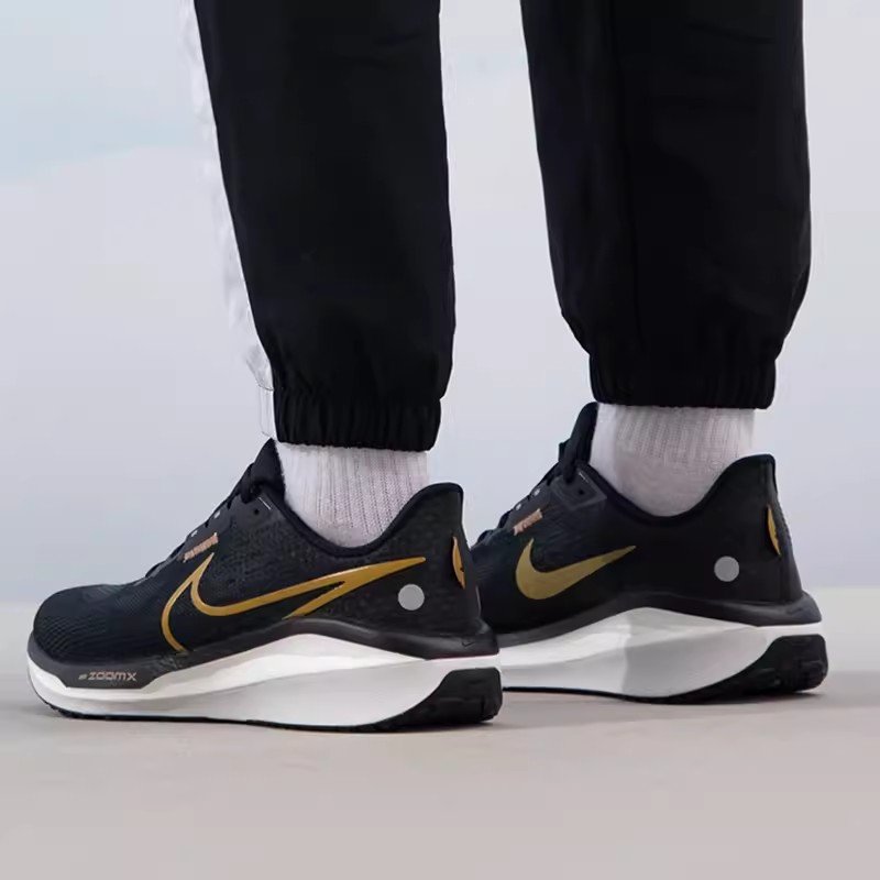 Nikenik male shoe Zoom Vomero 17 air cushions for smooth-to-air recreational sport FB1309
