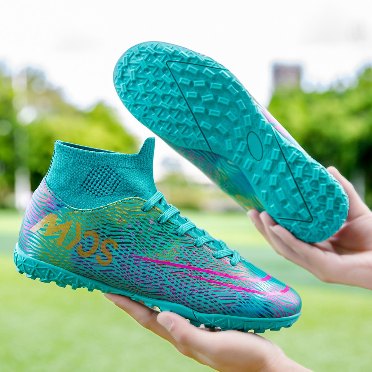 High quality factory customized hot selling long nail broken nail anti slip football shoes customized football shoes popular