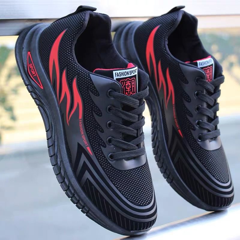 Waterproof slippers, men with spring and fall sneakers, men with black-covered sneakers, men with sport shoes