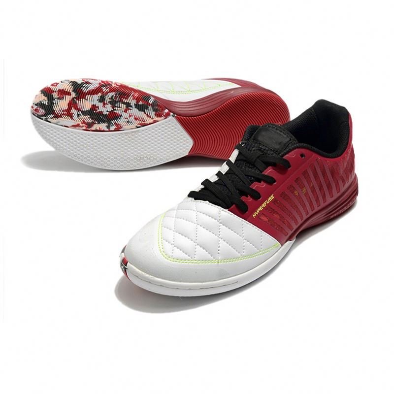High Quality Custom Football Boots Wear-Resistant Outdoor Futsal Soccer Shoes for Summer Winter Spring Seasons