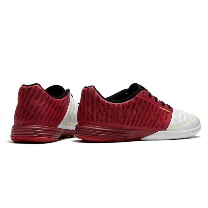 High Quality Custom Football Boots Wear-Resistant Outdoor Futsal Soccer Shoes for Summer Winter Spring Seasons