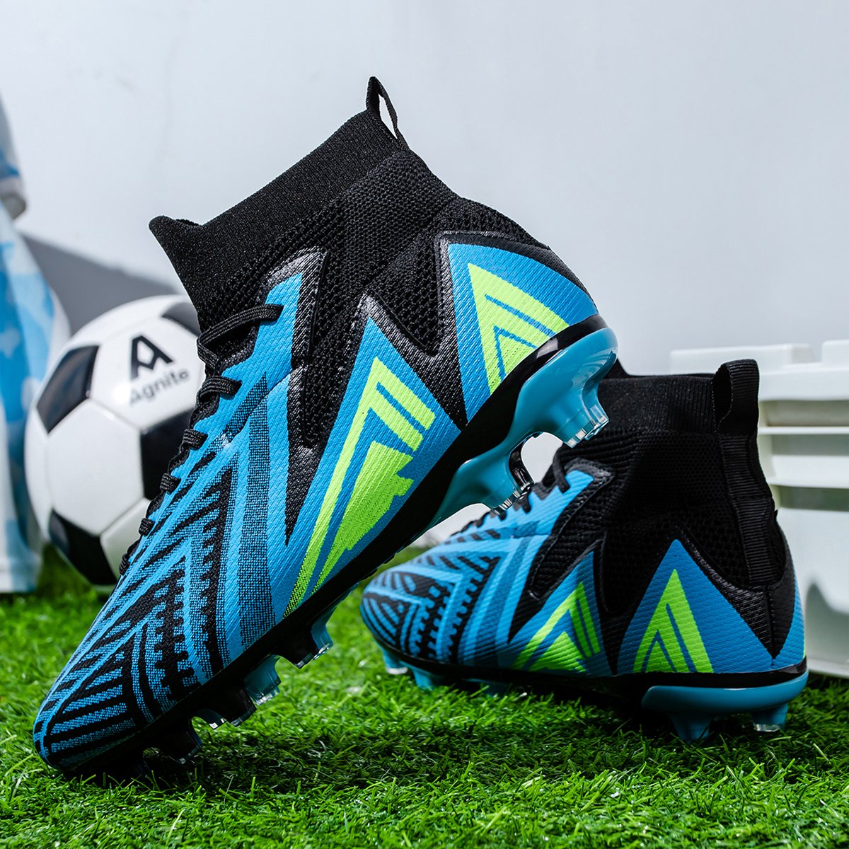 High quality factory customized hot selling long nail broken nail anti slip football shoes customized football shoes popular