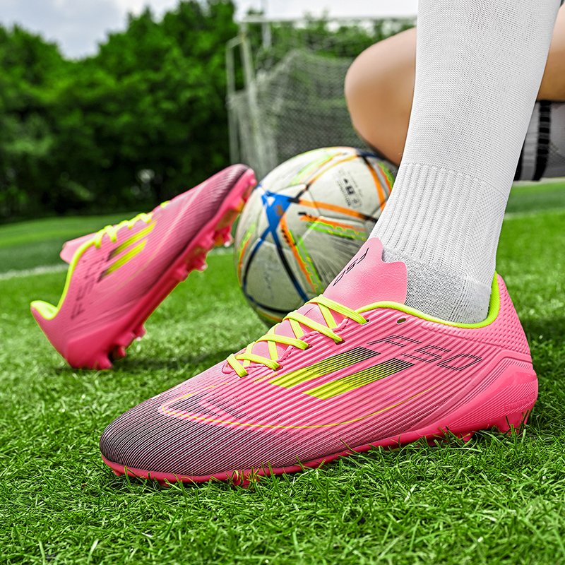 Mammon Factory Direct Wholesale Men Outdoor Sport Football Shoes Black Kids Soccer Shoes Low Price Football Shoes Custom