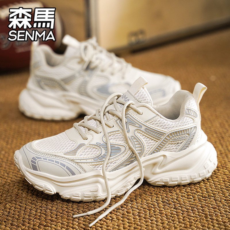 A new 2024 in Samma Twister Shoes
