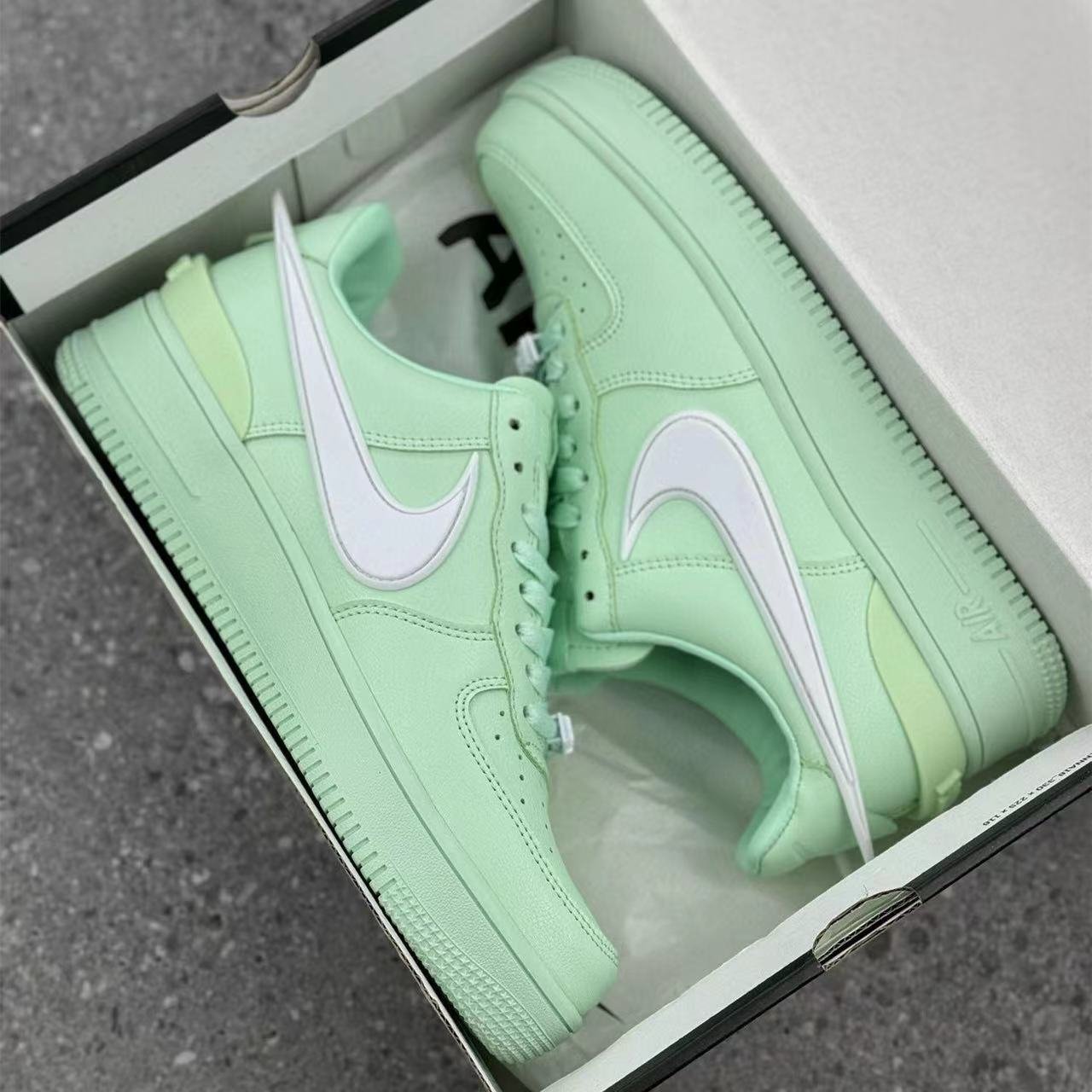 nkdunk air force with mint green-leaved shoes, boys' and girls' schools with scrambling shoes