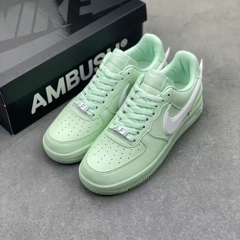 nkdunk air force with mint green-leaved shoes, boys' and girls' schools with scrambling shoes