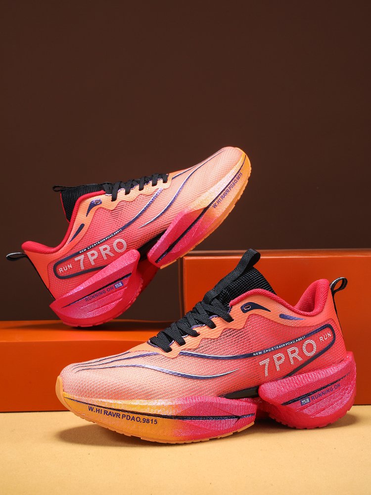 the guy with the 7pros, the carbon-coated racer, who went to high school to run the shoes with a very light air and shock reduction