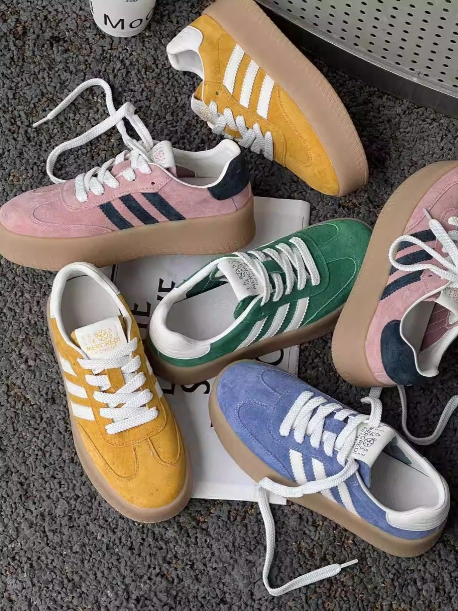High-sweet, high-sweet, high-swept, high-swept, high-swept, high-swept, high-swept, high-swept, high-swept, high-swept, red-colour, yellow-swept-swept shoes