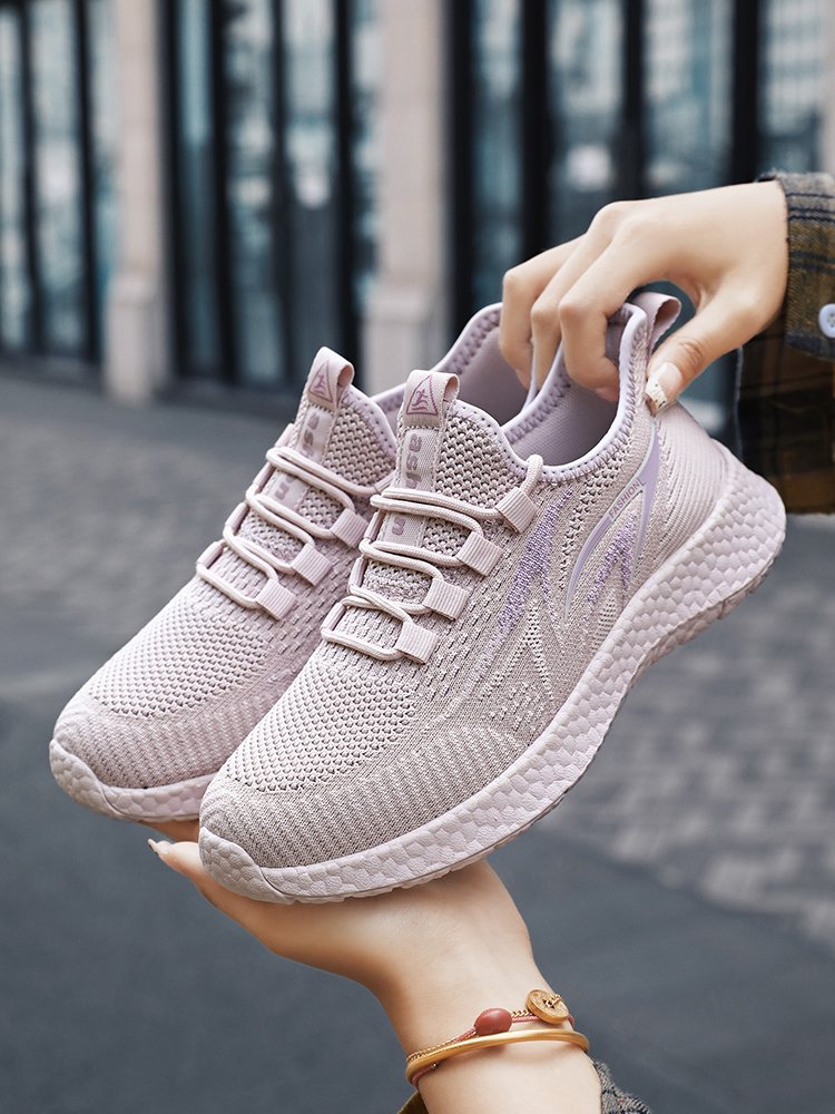 Autumn women's shoes are light and comfortable, and one-shoe-resistant, mom's shoes are in the air