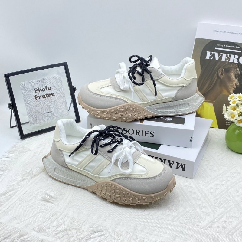 Sports and Recreation: 2024, new light celibacy cakes and a hundred pairs of shoes for old man