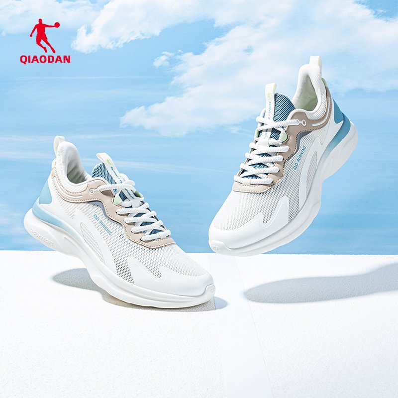 Joddan's boys' shoes are light and light