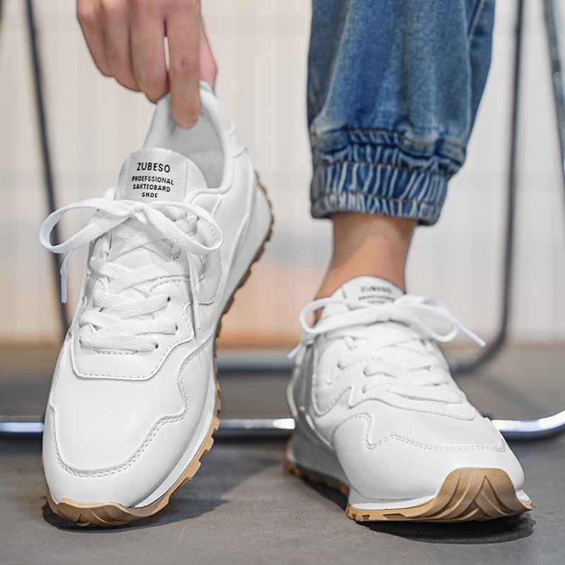 Li Ning Hinyang's shoes lightened on the soft bottom of the spring and autumn and white Waff Agang's sneakers raised Daddy's shoes