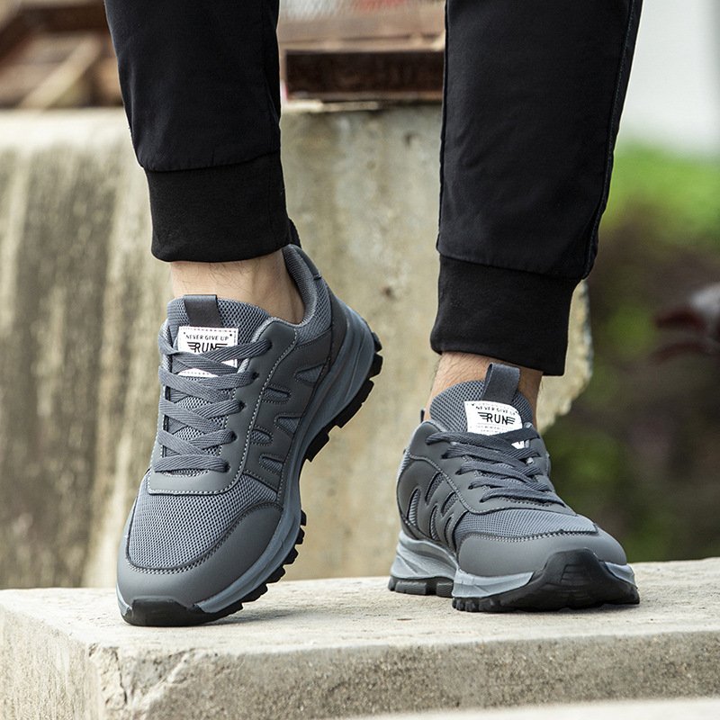 Autumn and winter new fashion design men's casual shoes soft sole increase sports skateboard shoes lace-up walking shoes