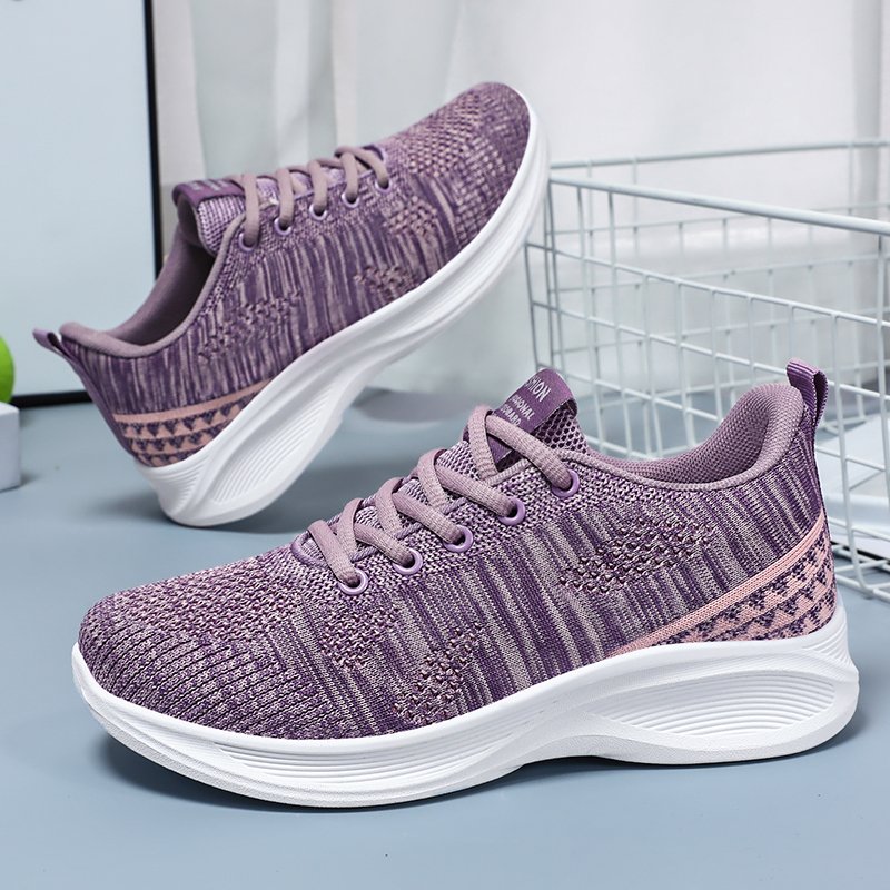 Fly-weaving sneakers for the summer cosy, soft-soft shoes for the tremors