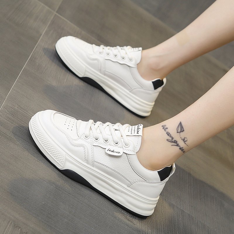 A white-shoe girl with a new 2024 for the summer