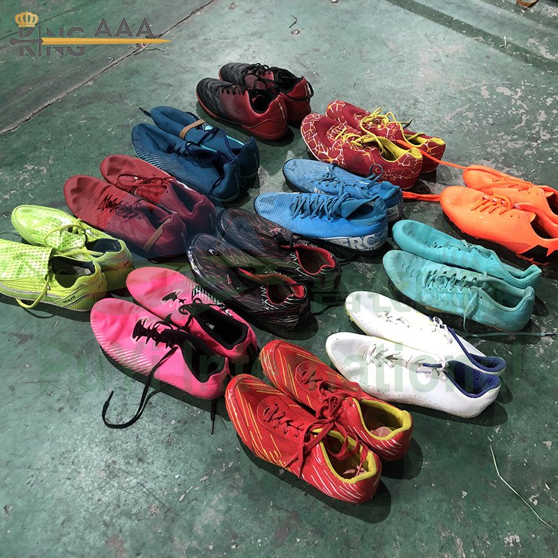 KINGAAAA Used Basketball Football Sports Branded Men Used Shoes Original Second Hand Running Shoes Wholesale used soccer shoes