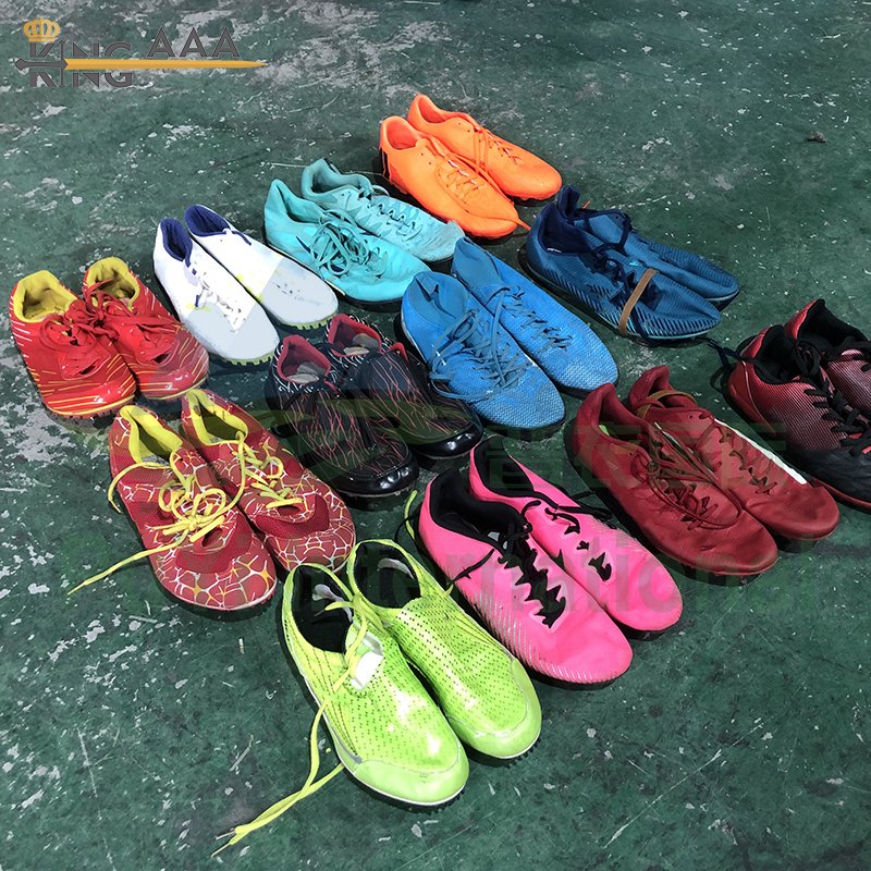 KINGAAAA Used Basketball Football Sports Branded Men Used Shoes Original Second Hand Running Shoes Wholesale used soccer shoes