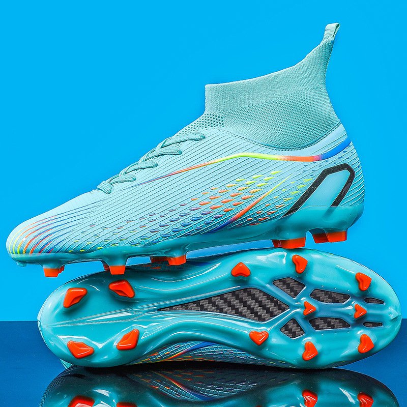 New 2024 men's outdoor sports lightweight breathable football shoes comfortable non-slip sneakers