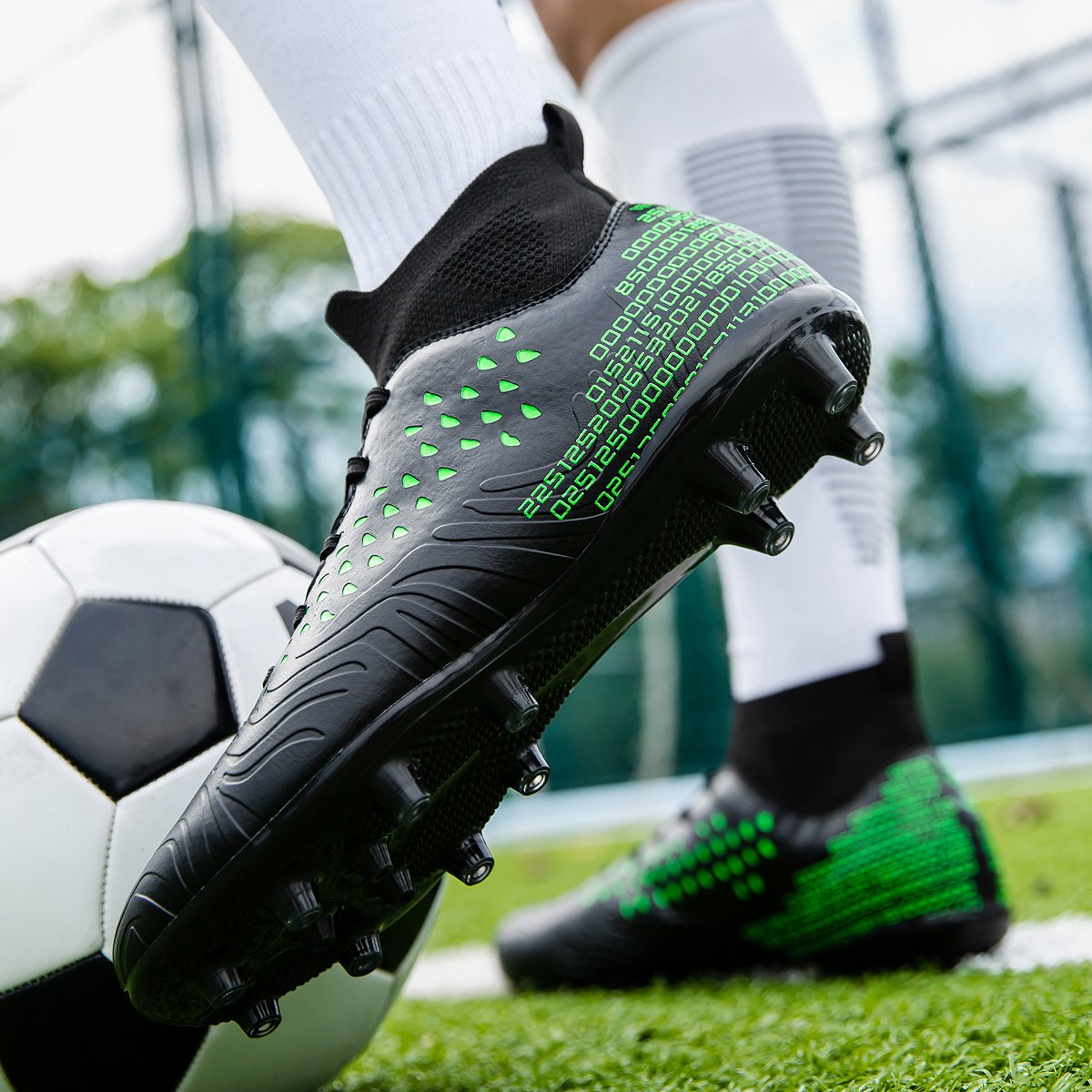 High quality factory customized hot selling long nail broken nail anti slip football shoes customized football shoes popular