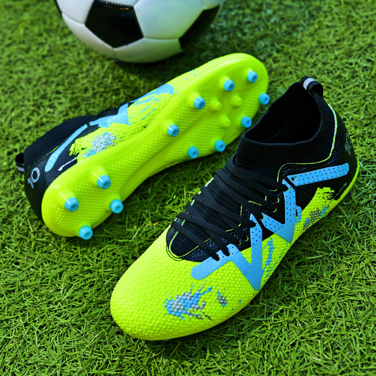 High quality factory customized hot selling long nail broken nail anti slip football shoes customized football shoes popular
