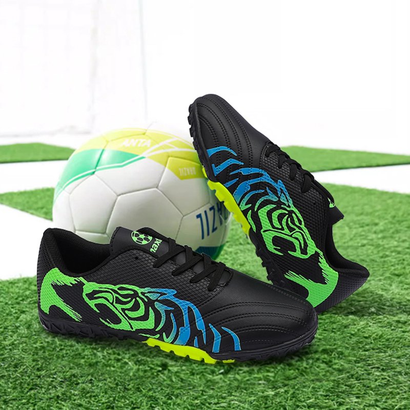 Trendy Indoor Sports Football Shoes Outdoor Professional Training Football Shoes