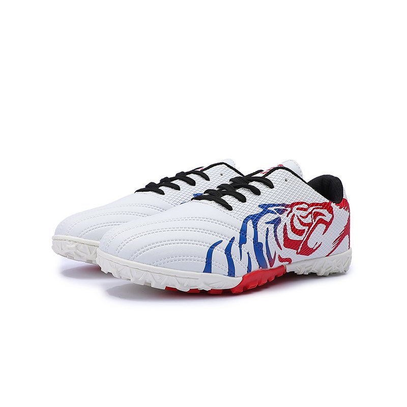 Trendy Indoor Sports Football Shoes Outdoor Professional Training Football Shoes