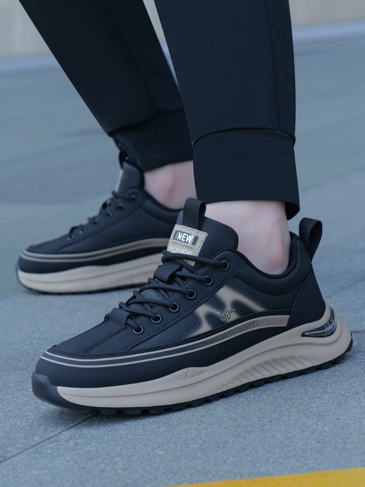 The new 2024 for the men's shoes in the fall, the black-skinned, high-skinned, recreational shoes