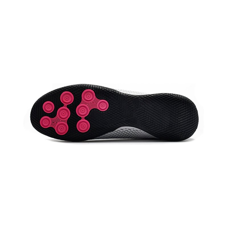High Quality Breathable Soccer shoes Wear Resistant Sports shoes Training Football Sneakers