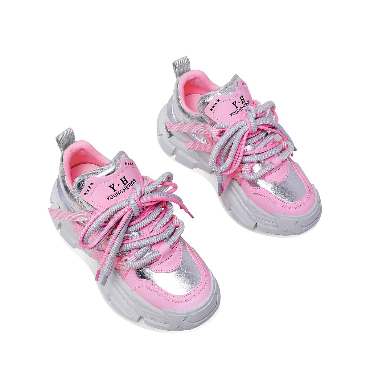 A new 2024 incendiary shoes for shoe children