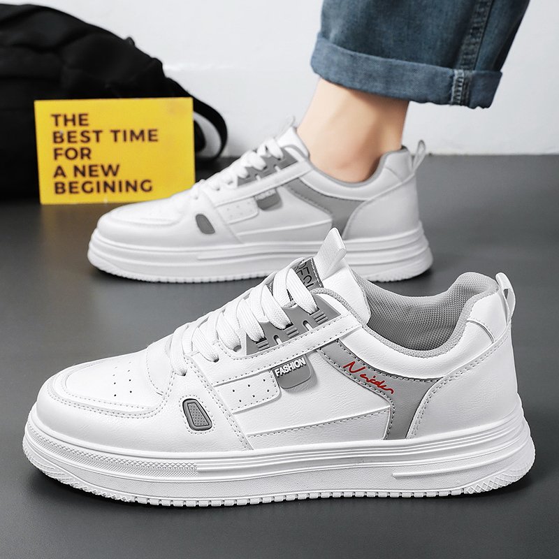 The new men's shoes in the spring, the men's shoes are so hot, they're so thick, they're so white, they're so hot