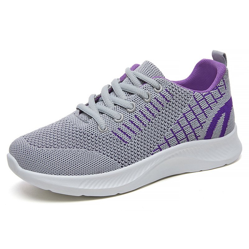 Old Beijing Shoes Girl, 2024 new light-soft sports shoes in the autumn and winter