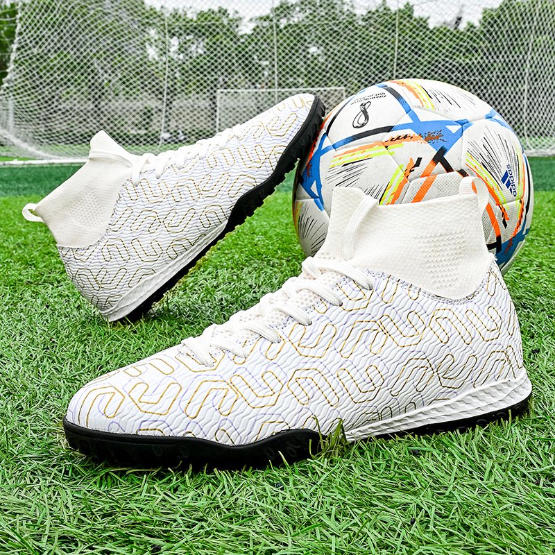 High performance anti slip wear-resistant shock-absorbing football shoes professional breathable comfortable football shoes