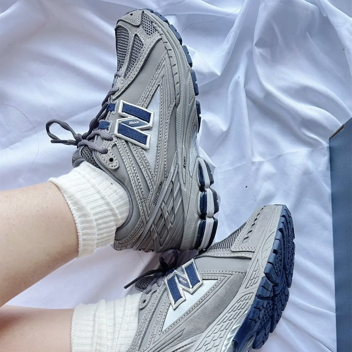 NB'S NEW MAN AND WOMAN OLD OLD MAN SNEAKERS, SPORTS AND LEISURE SHOES