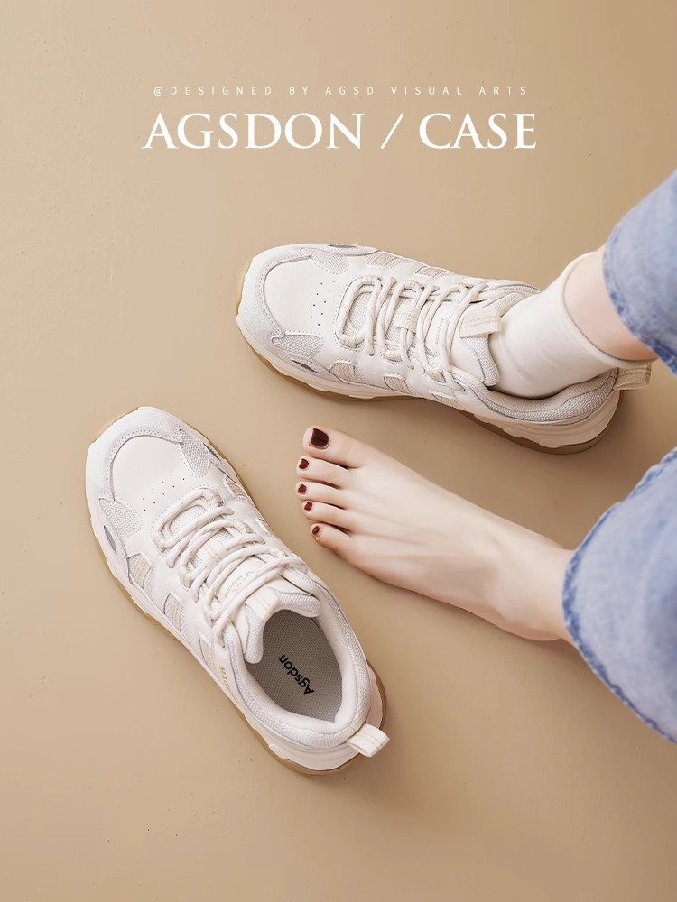Old Lion's white sneakers, 2024 new girls, light out in the spring and autumn
