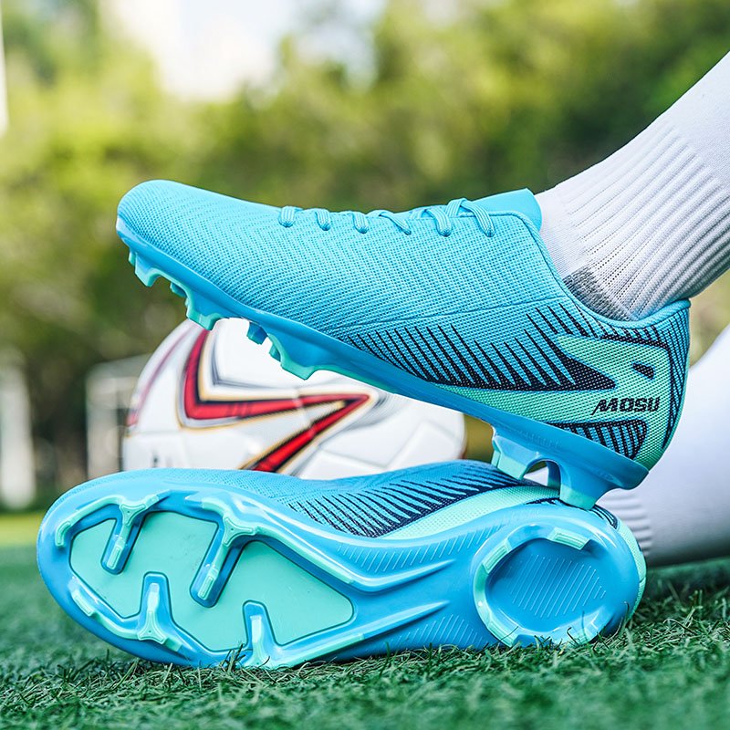 New Low-Top Football Sneakers Non-Slip Long Nail Broken Professional Outdoor Shoes Professional Football Boots