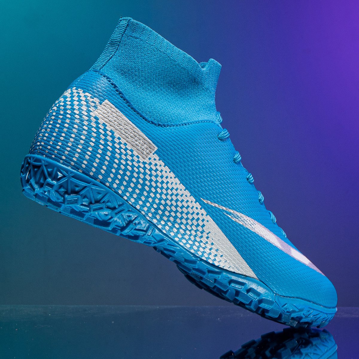High quality factory customized hot selling long nail broken nail anti slip football shoes customized football shoes popular