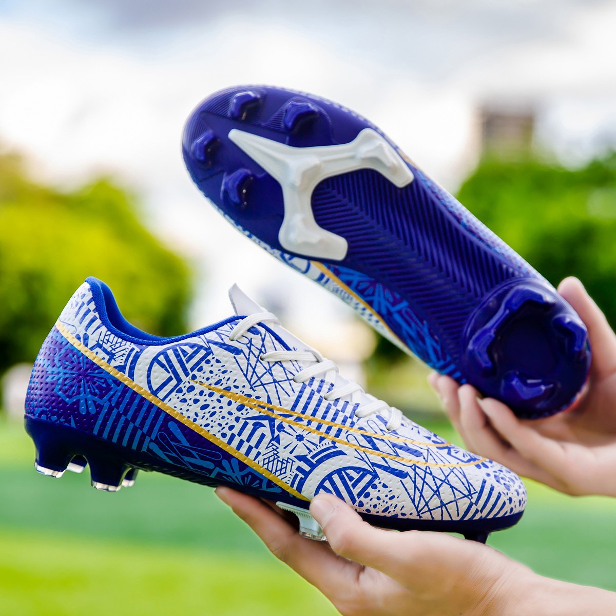 High quality factory customized hot selling long nail broken nail anti slip football shoes customized football shoes popular