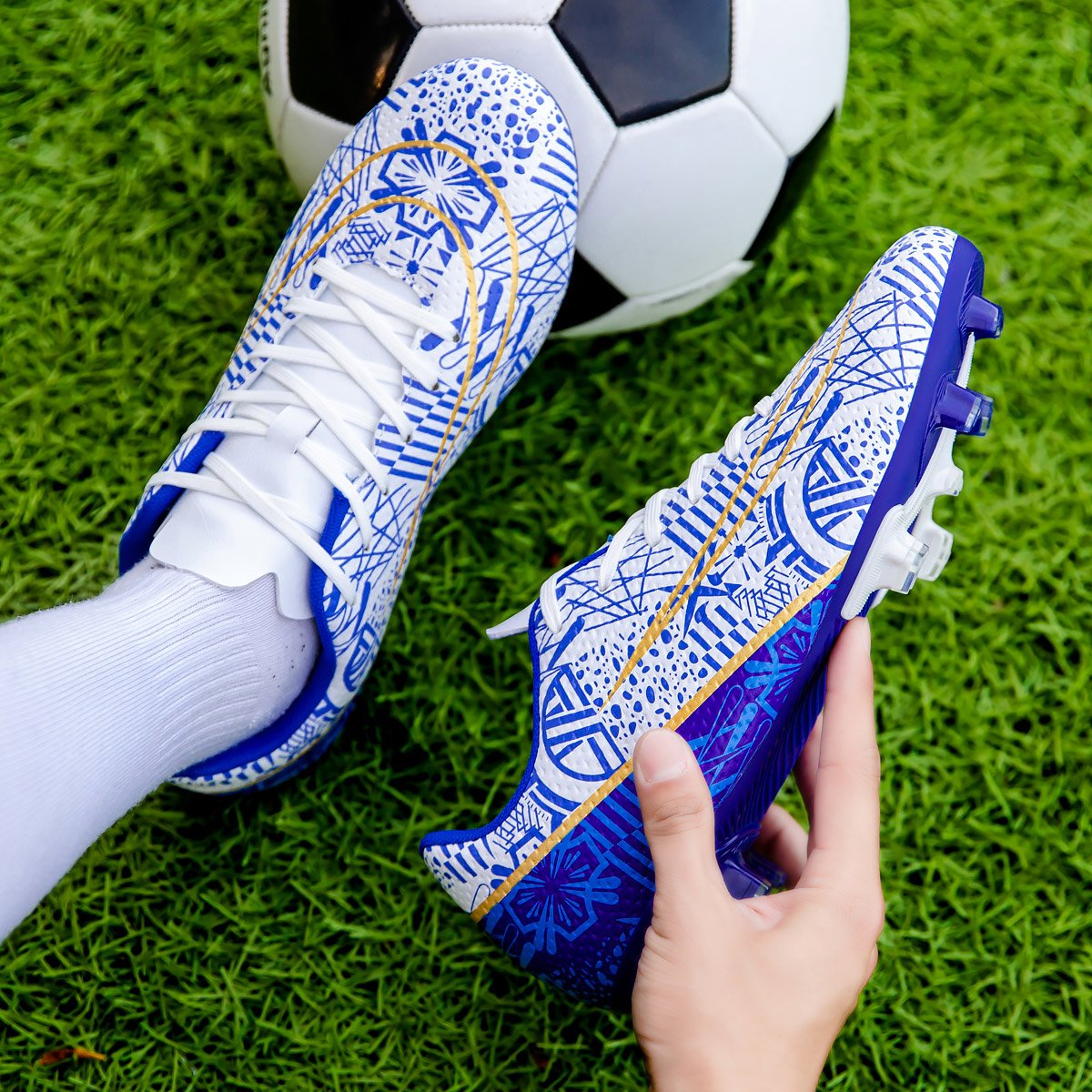 High quality factory customized hot selling long nail broken nail anti slip football shoes customized football shoes popular