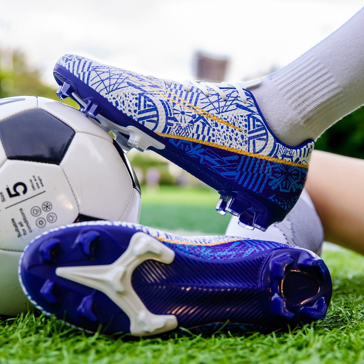 High quality factory customized hot selling long nail broken nail anti slip football shoes customized football shoes popular