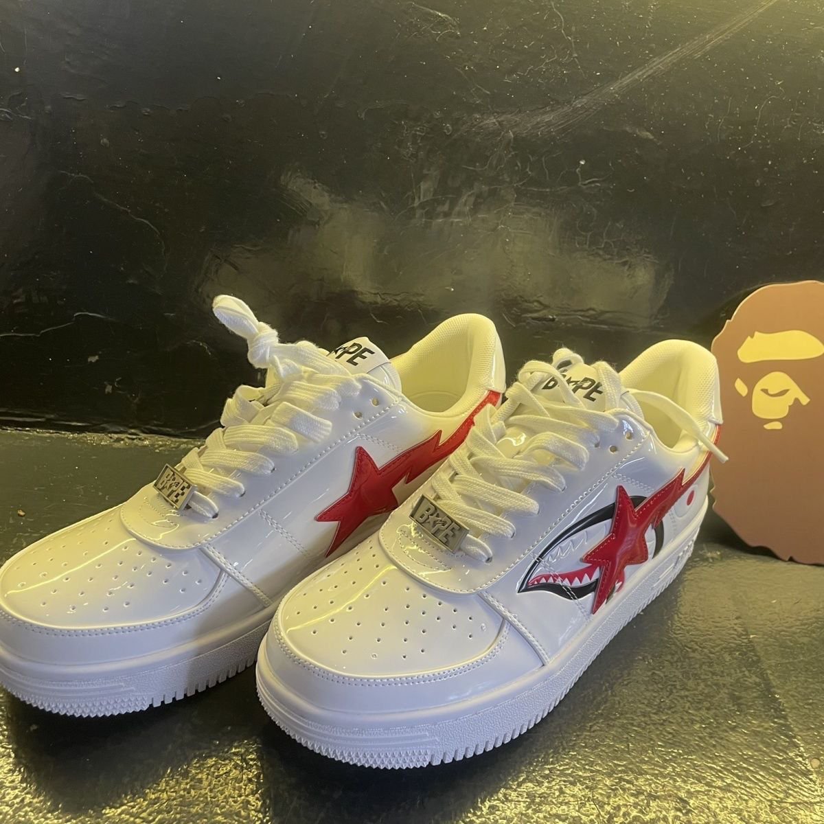 2024 Hot sale Top Quality Bapestas Shoes Patent leather casual sneakers vibe street contrast leather sneakers