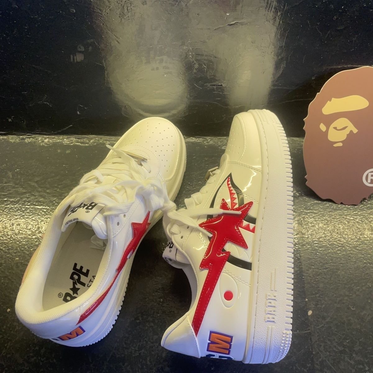 2024 Hot sale Top Quality Bapestas Shoes Patent leather casual sneakers vibe street contrast leather sneakers
