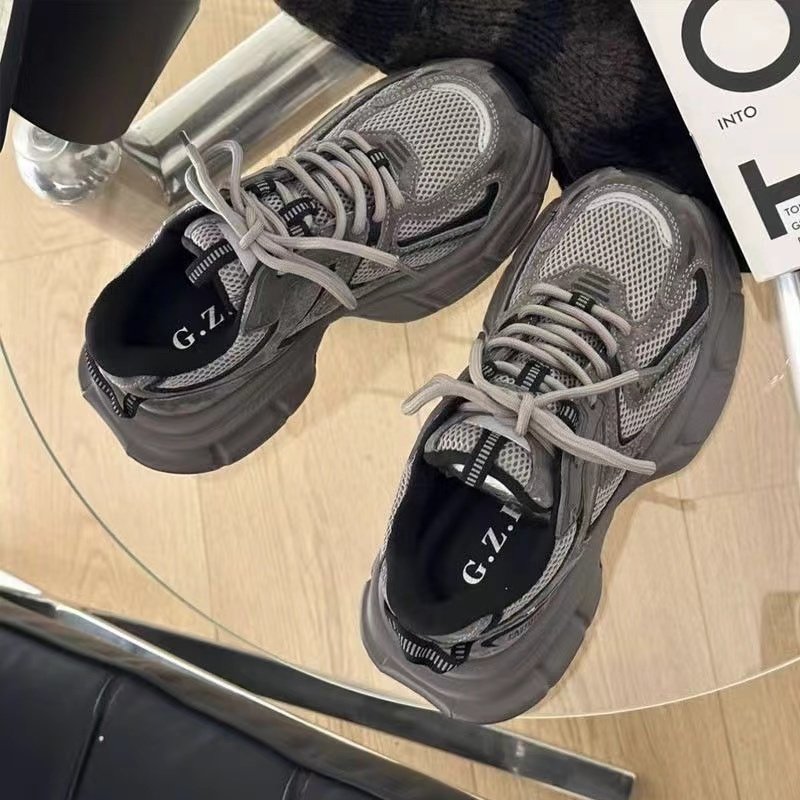 The same old man's shoe girl's 2024 new spring and fall light on a thick bottom sports shoe net round